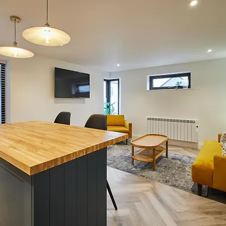 Апартаменты Host & - Flowergate